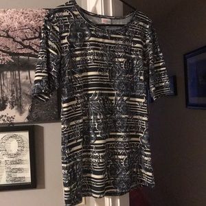 Lularoe L Gigi blue & white